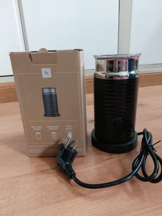 Macchina da caffè Nespresso Vertuo