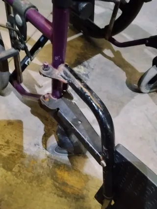 Silla de ruedas plegable