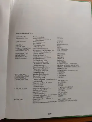 Libro "Plantas de los caminos de La Rioja"