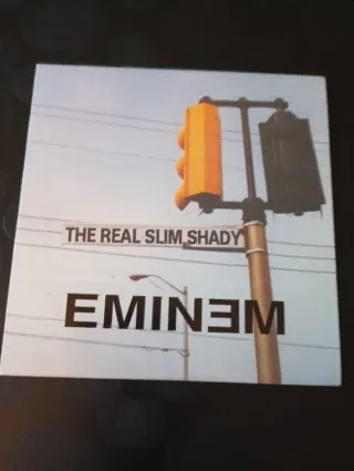 Lote CD Singles + 1 CD LP recop. en formato cartón