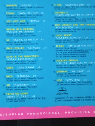 Lote CD Singles + 1 CD LP recop. en formato cartón