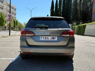 Opel Astra 2017 ADAPTADO