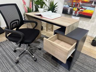 Pack escritorio + silla ergonomica