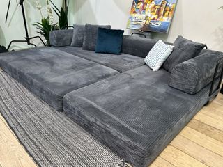 Sofá cama enrollado familiar