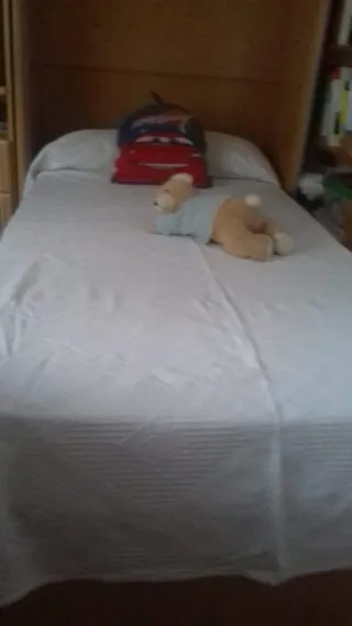 Cama abatible 90cm madera pino sin uso con colchón