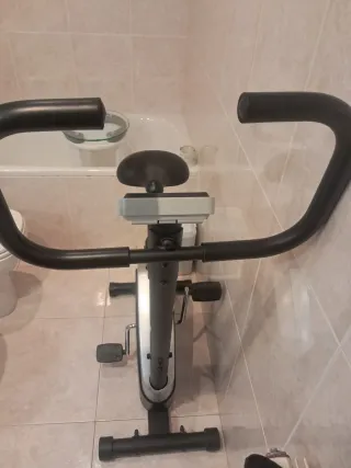 Bicicleta estática DOMYOS