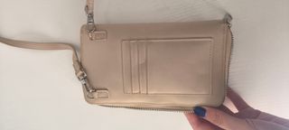 Bolso pequeño beige, Parfois.