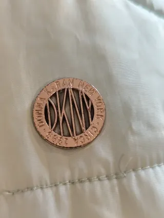 Abrigo DKNY niña reversible 13-14 o xs