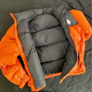 Chaqueta The North Face Naranja y Negra