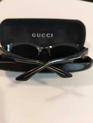 Occhiali da sole Gucci neri