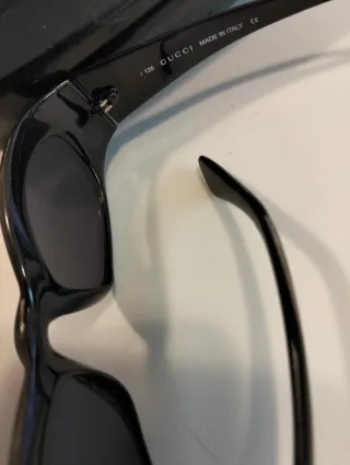 Occhiali da sole Gucci neri