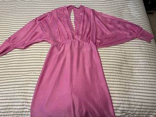 Vestido largo satinado Zara