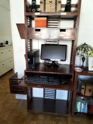 Mueble ordenador madera