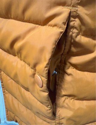 Chaqueta Adidas acolchada naranja