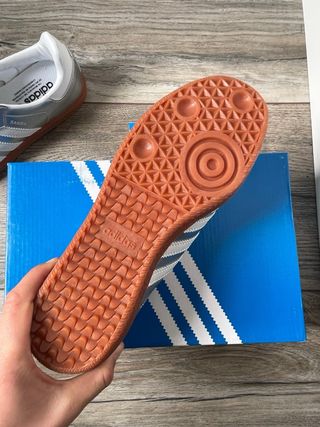 Adidas Samba OG Plata Metálico Talla 39