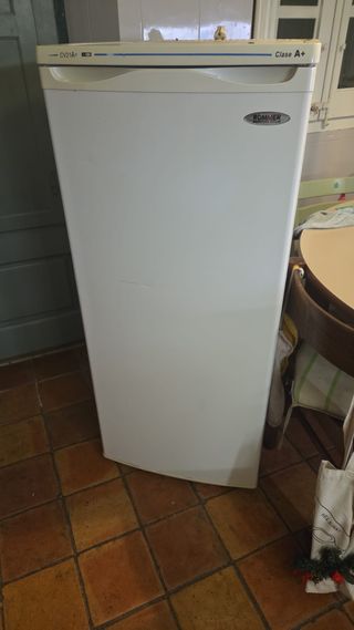 Congelador Rommer CV21 A+