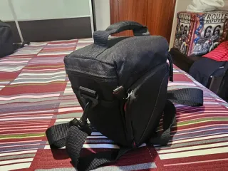 Nikon D3300 + 18-105mm VR | Poco Uso