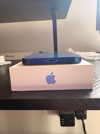 iPhone 12 Azul 64 GB 84% bateria