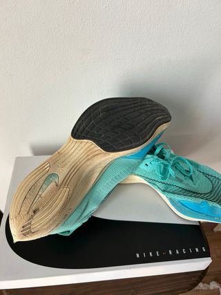 Nike Zoom Vaporfly Next% Azul/Verde. Talla 42,5 .