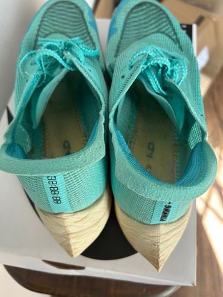 Nike Zoom Vaporfly Next% Azul/Verde. Talla 42,5 .
