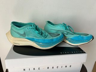 Nike Zoom Vaporfly Next% Azul/Verde. Talla 42,5 .