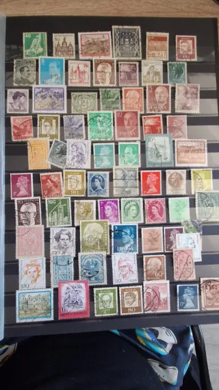 Coleccion Billetes Vitolas y Sellos antiguos. URGE