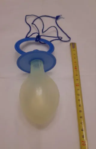 Complementos Disfraz Bebé: Gorrito, Babero y chupe