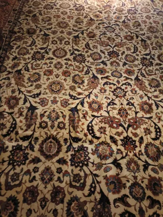 Alfombra Persa. Anudada a Mano