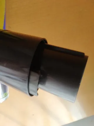 Spazzolino Dyson V12 Fluffy con luce laser, poco usato