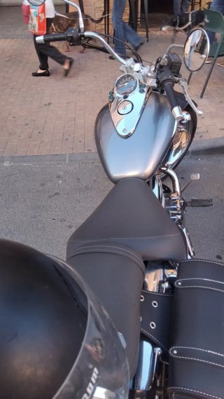 Suzuki intruder 250cc