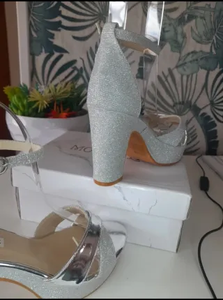 Sandalias plateadas tacón plataforma talla 36