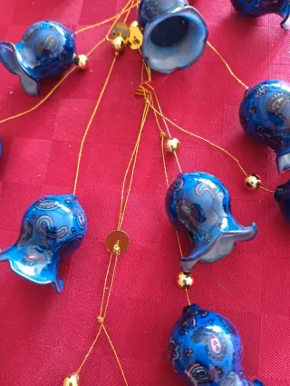 Decorazione campanelle blu con perline