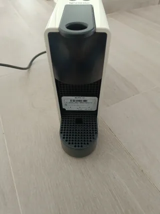 Macchina da caffè Nespresso Mini Bianca