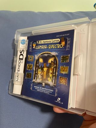 Profesor Layton y la Llamada del Espectro DS