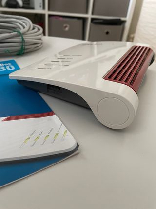 AVM FRITZ!Box 7530 Router