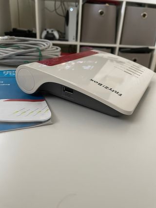 AVM FRITZ!Box 7530 Router