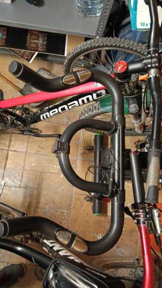 Bicicleta estática BODYTONE DS06 Precio Negociable