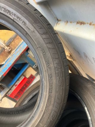 Neumático usado 245/45 R17 95Y