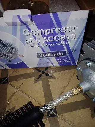 Compresor Aire ACO818 300L/min