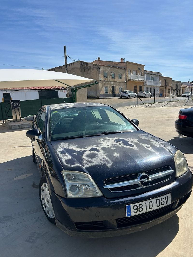 Opel Vectra 2005 - foto 1
