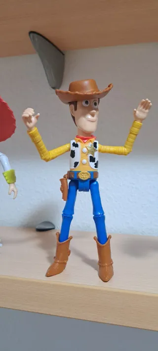 Action figure Woody di Toy Story