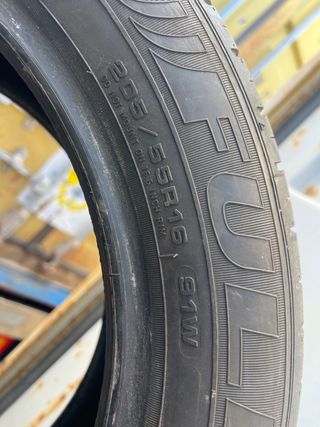 Neumático usado 205/55 R16 91W