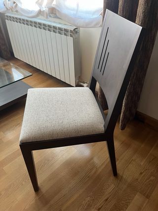 Mesa comedor con 4 sillas madera y cristal