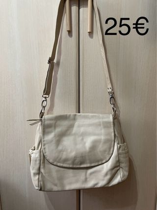 Colección de bolsos diferentes precios