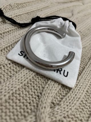 Pulsera Singularu acero Color plata y rigida