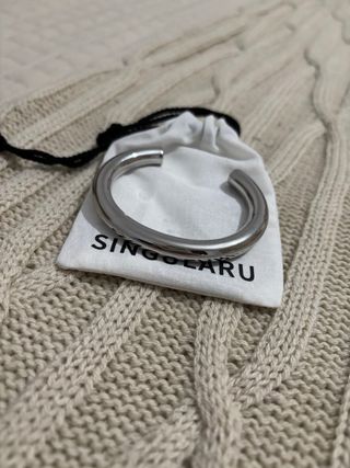 Pulsera Singularu acero Color plata y rigida
