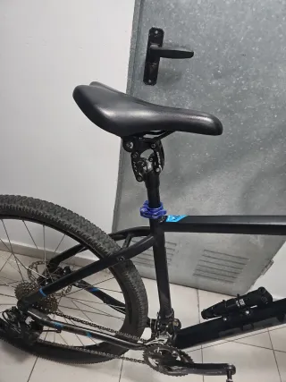 Btt con tija amortiguada y extras