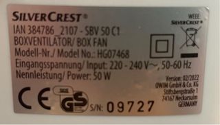 Ventilador blanco de plástico