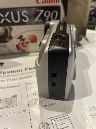 Cámara Canon IXUS Z90 Analógica APS) Caja y Manual