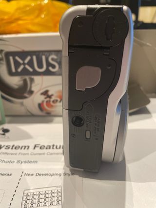 Cámara Canon IXUS Z90 Analógica APS) Caja y Manual